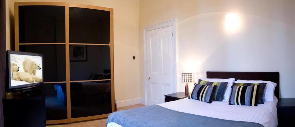 Victoria Park Lodge Leamington Spa Zewnętrze zdjęcie
